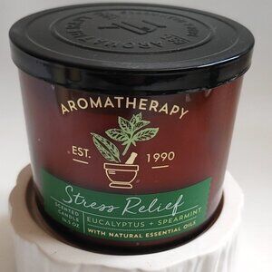 Bath and Body Works Stress Relief Aromatherapy Eucalyptus + Spearmint Three Wick